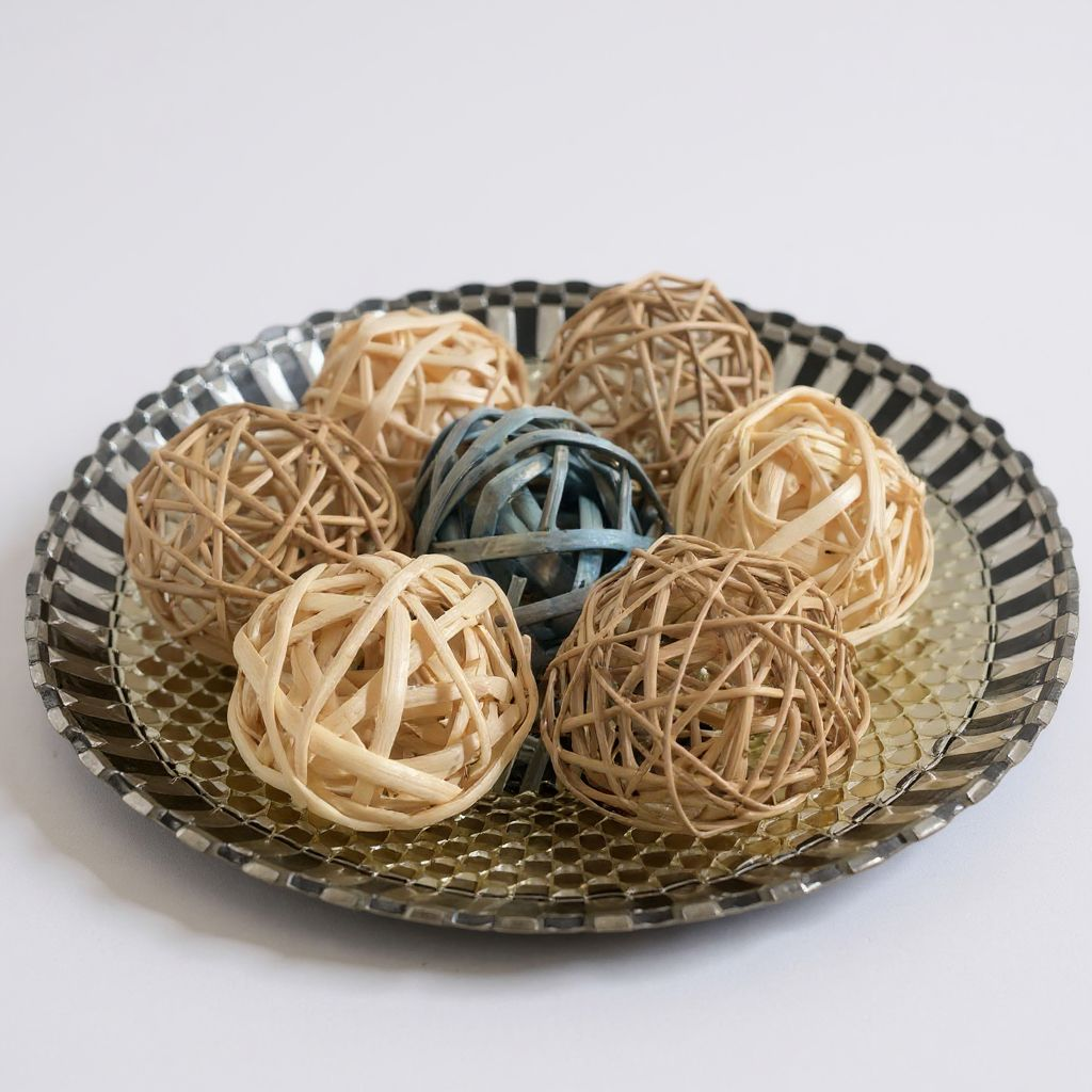 Glass Scalloped Decorative Bowl